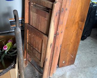 wood folding chairs