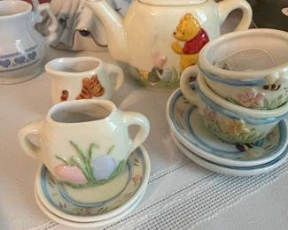 miniature winnie the pooh dishes