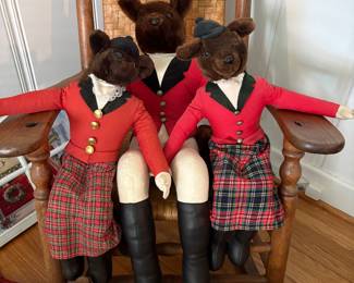 Mr. and Mrs Fox by Hanford's Inc.