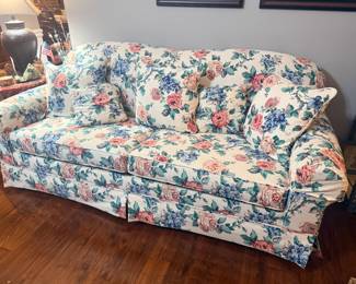 Vintage Floral Sleeper Sofa