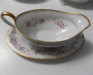Theodore Haviland Limoges gravy boat