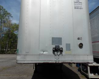 another picture of box trailer