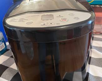NEW Bread maker