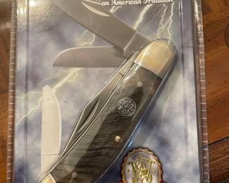 Smith & Wesson Knife * New in the Package *