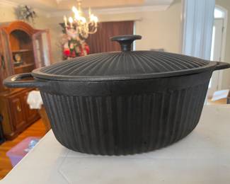 Cast Iron Pot by Paula Deen