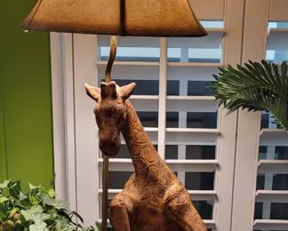 Giraffe Lamp