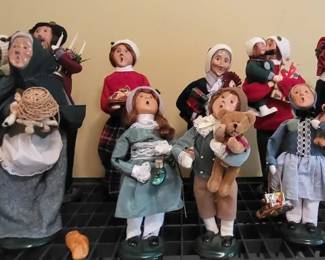 Huge Selection of  Byers' Choice Carolers