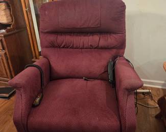 Lift recliner