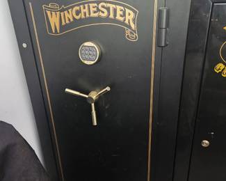 Gun safe