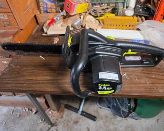 Poulan PLN3516F 16-Inch 3.5 HP Corded Electric