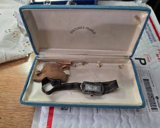 Ladies Cocktail Wristwatchand Assorted Jewelry