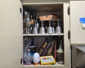 Tableware, Copper Molds, and Kitchen Collectibles