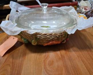 Pyrex 3-Quart Clear Glass Covered Casserole Dish
