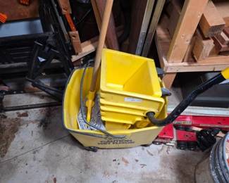 White Mop Wringer Co. Commercial Mop Bucket