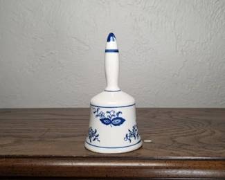 Japanese Blue and White Ceramic Table Bell Blue Onion Pattern