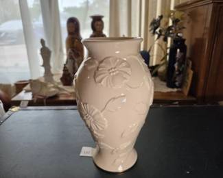 Lenox Ivory Porcelain Bas-Relief Floral Vase