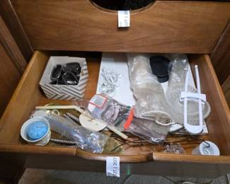 Miscellaneous Household Items and Collectibles