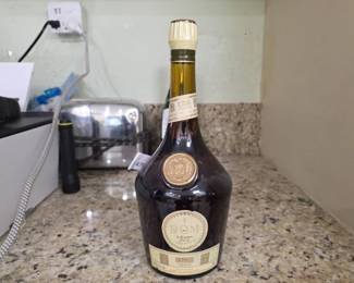 B&B Benedictine and Brandy Liqueur, Sealed Bottle
