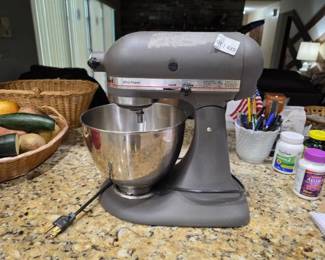 Kitchen Aide Model KSM90 Tilt-Head Stand Mixer