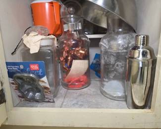 Glass Storage Jars & Stainless Steel Kitchenware