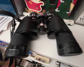 Stellar 7x-14x35 Zoom Binoculars with Case