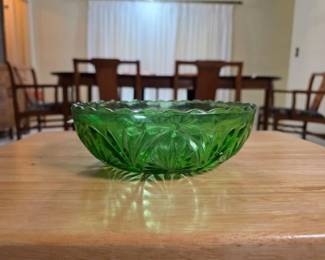 Anchor Hocking Green Starburst Pattern Bowl