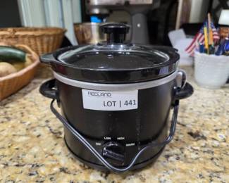 Mainstays 2 Quart Manual Slow Cooker