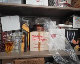 Glassware, Ceramics, and Decorative Collectibles