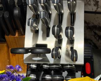Henkel knife set