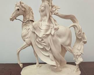 Giuseppe Armani "Lady on Horse" Figurine