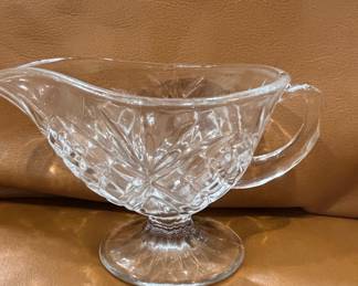 Godinger Dublin Crystal Gravy Boat with Underplate