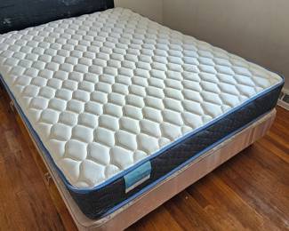 Lot #145 - Sleepy's Basics Full Size Mattress, Plus Box Spring and Metal Base - Foam Pad, Spring Unit, Durable Comfort