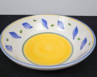Lot #78 - Williams-Sonoma "Tournesol" Large Ceramic Serving Bowl Made in Portugal Dishwasher & Microwave Safe