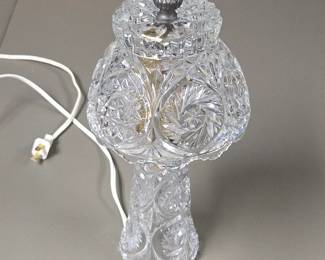 Lot #16 - Vintage Crystal Electric Table Lamp with Intricate Cut Glass Design and Decorative Pinecone Finial