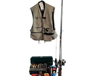 Lot #192 - Pacific Trail Medium Fishing Vest & Complete Rod Reel Tackle Box Set - Outdoor Gear
