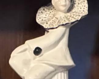 Vintage Pierrot Porcelaine Clown Figurine