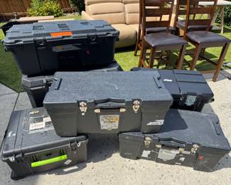 assorted totes, cases