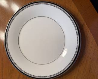 We have five place settings of this Royal Doulton pattern. 