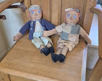 Vintage style rustic Raggedy Anne and Andy