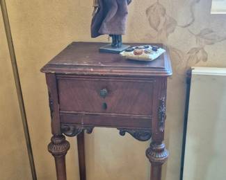 Vintage side table with vintage style Halloween