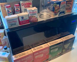 Vintage spices, drink mixes