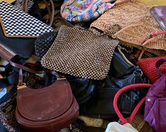 Modern to vintage handbags