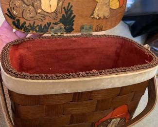 Vintage basket style purse