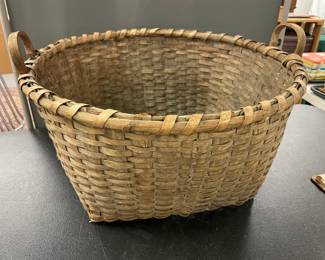LARGE BASKET
