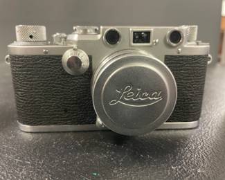 LEICA CAMERA LOT