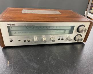 VINTAGE STEREO/AUDIO GEAR