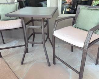 Cocktail patio table + chairs