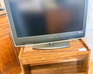 TV cart + Sony TV