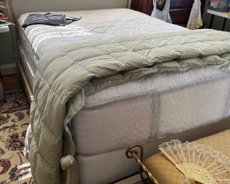 Full size Drexel bed