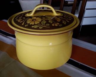 Rare Metlox Poppytrail Spanish San Clemente pot